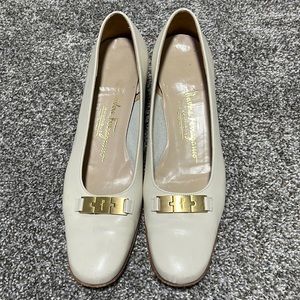Salvatore Ferragamo size 8.5